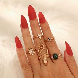 💍Classic Fashion Retro Ethnic Style Suit Ring